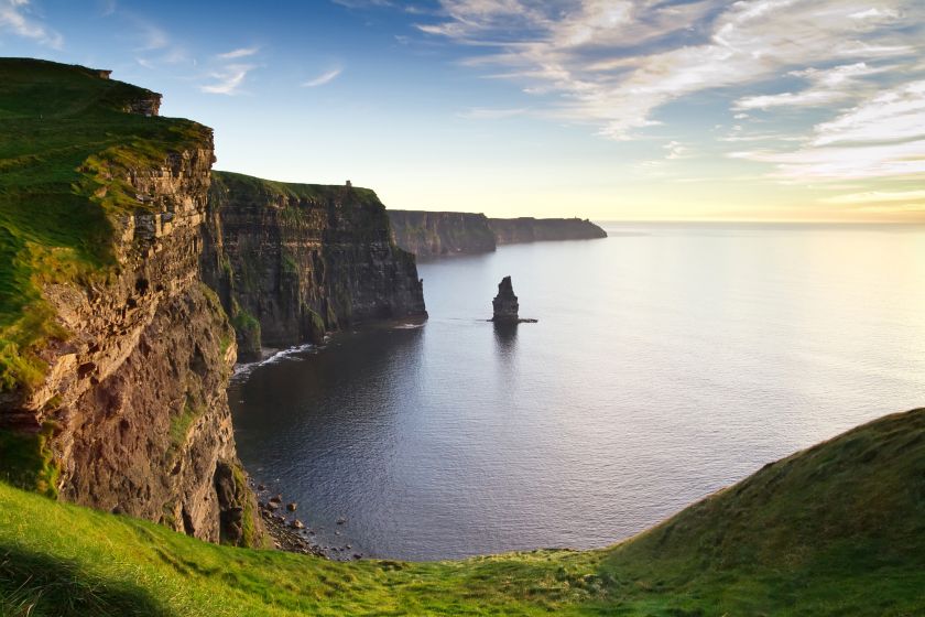 Picture of the cliffs of Moher in Ireland